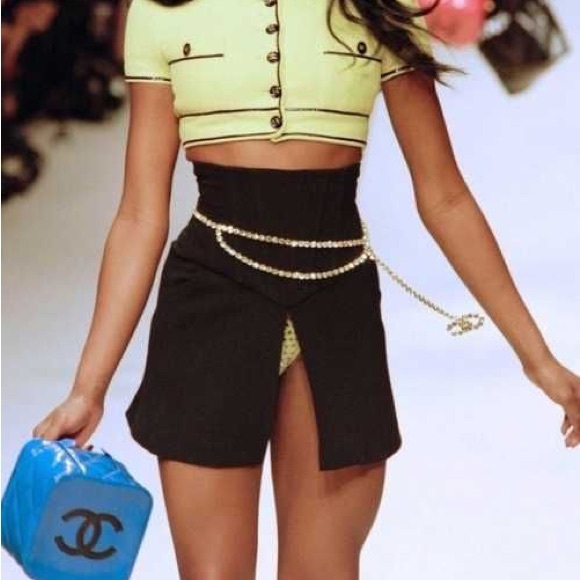 Chanel 1995 Spring Runway Corset Skirt - Picture 2 of 8